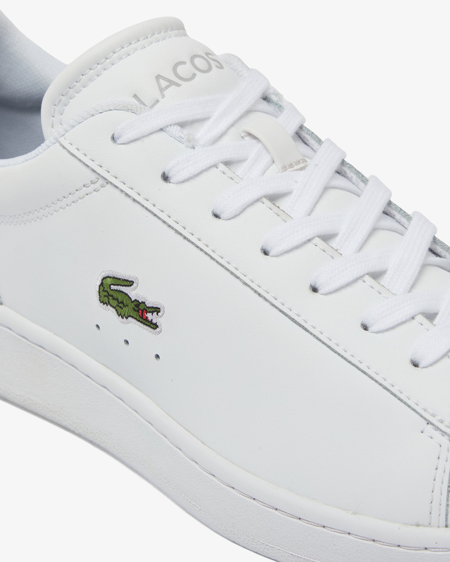 Lacoste Carnaby Leather Mens Trainers - White/Navy 042