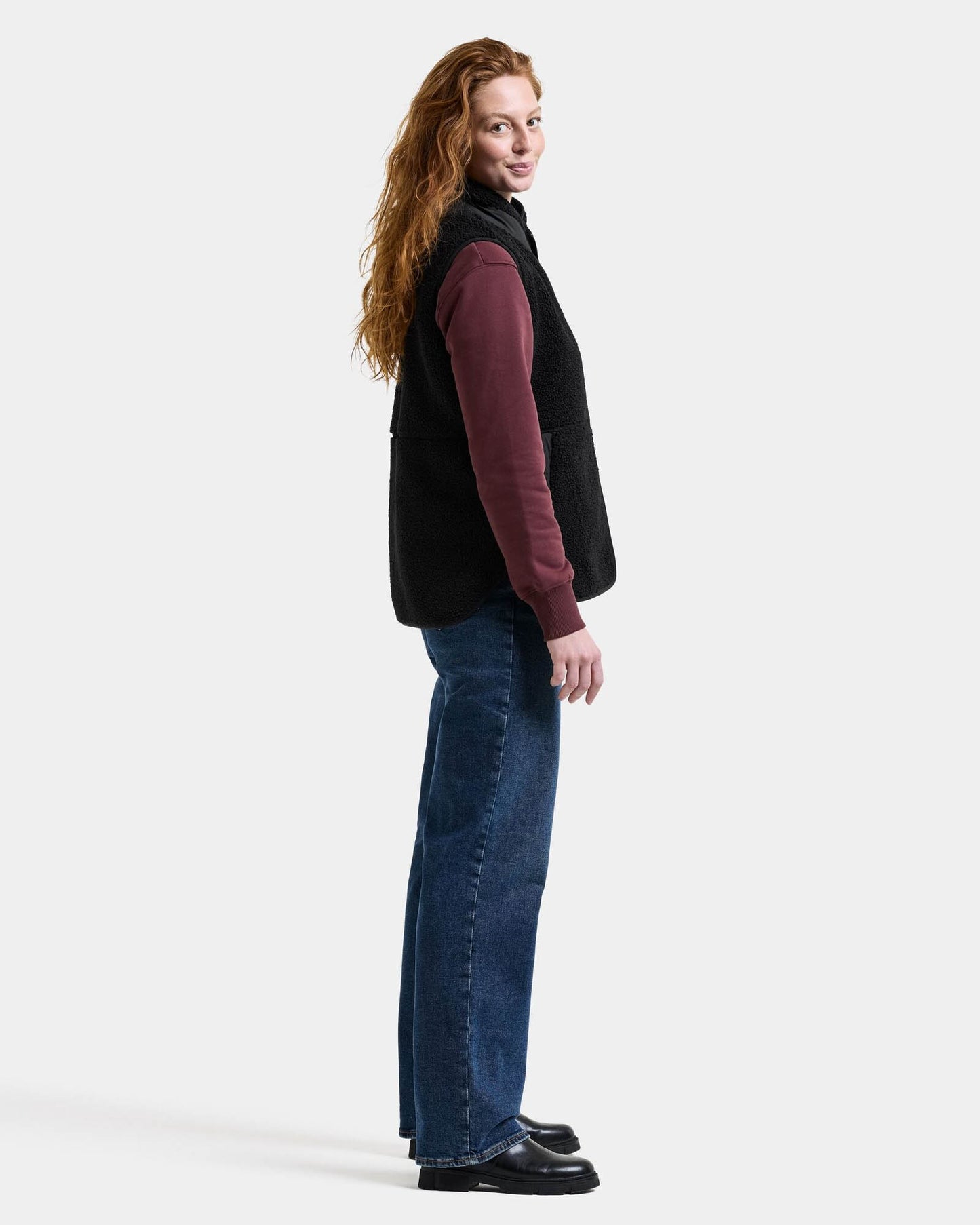 Didriksons Womens Siv Fleece Gilet - Black 060 right side