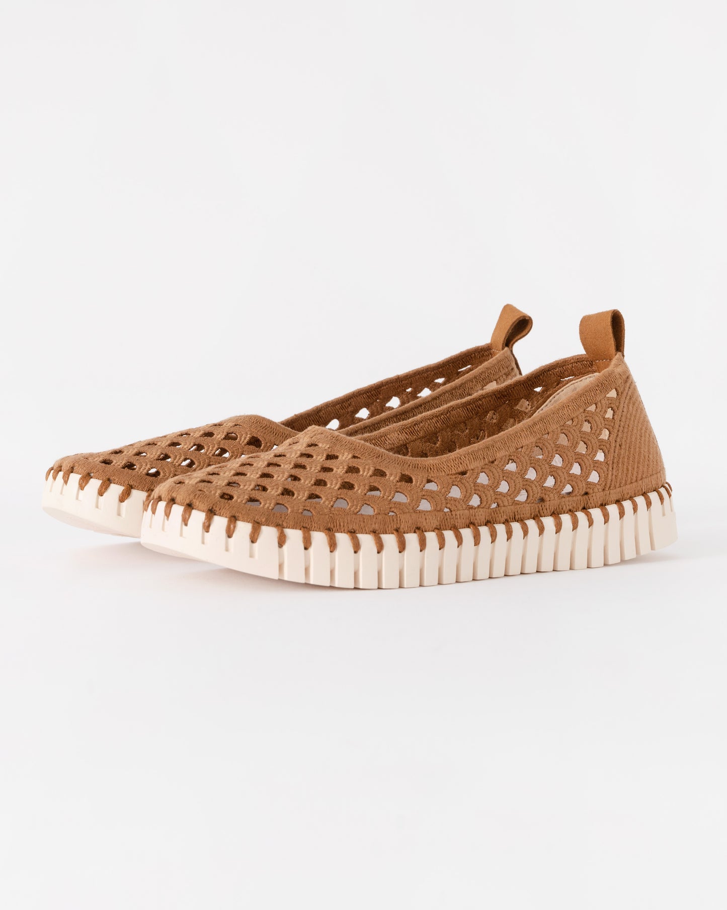 Ilse Jacobsen Tulip Womens Ballerina Shoe - Cashew Pearled Ivory 236111 | CHO | Designer Womens Shoes