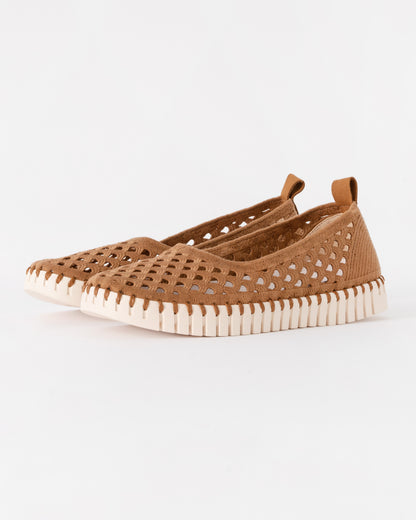 Ilse Jacobsen Tulip Womens Ballerina Shoe - Cashew Pearled Ivory 236111 | CHO | Designer Womens Shoes