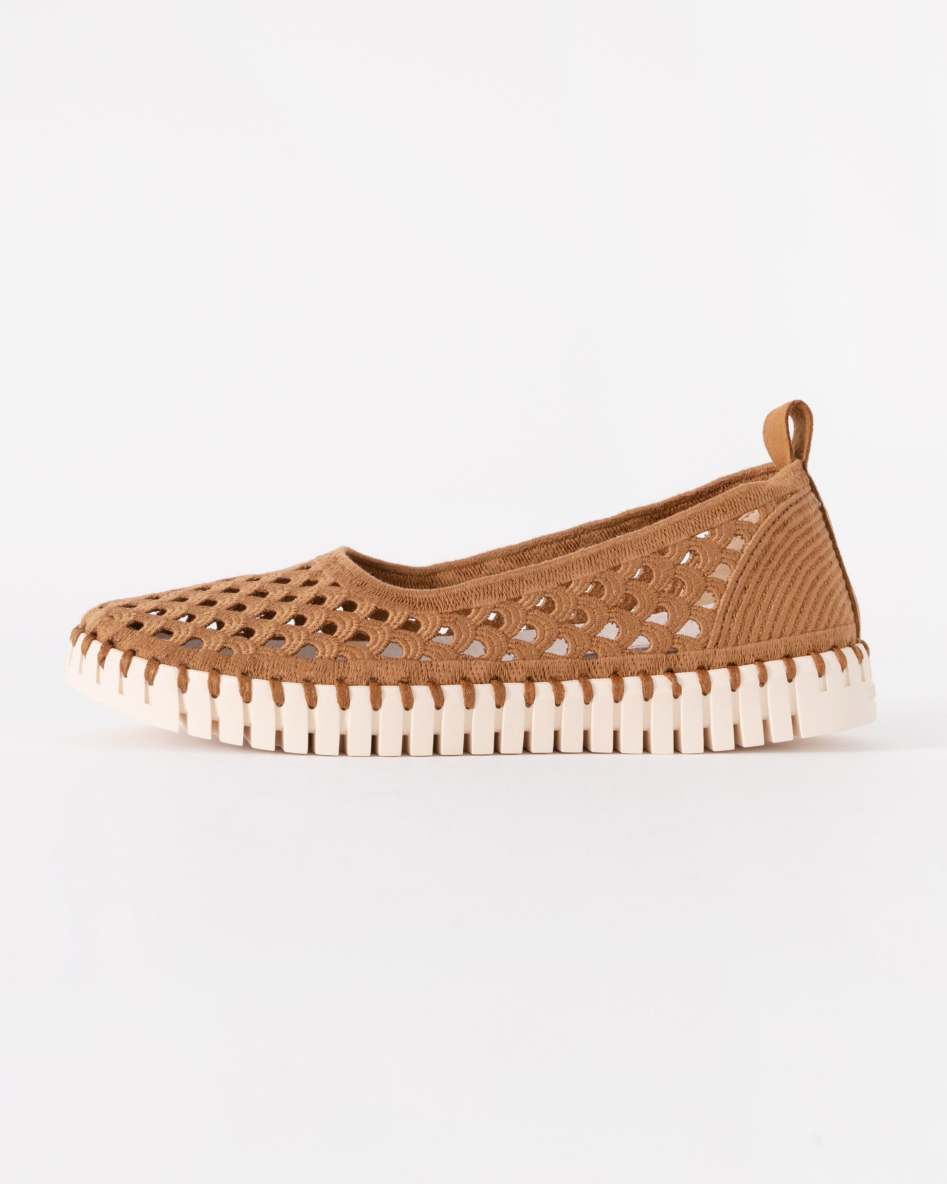 Ilse Jacobsen Tulip Womens Ballerina Shoe - Cashew Pearled Ivory 236111 | CHO | Designer Womens Shoes