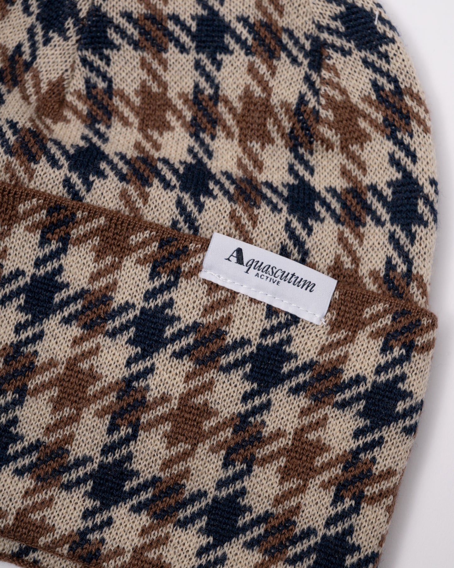 Aquascutum Club Check Beanie - Club Check 28
