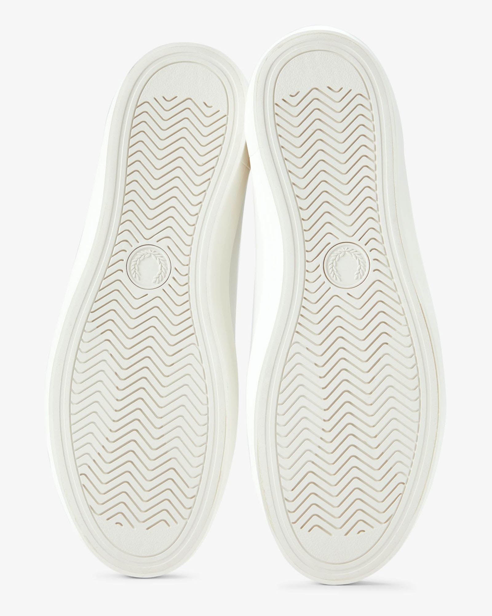 Fred Perry Mens Baseline Leather Trainers in Snow White 303 - Sole