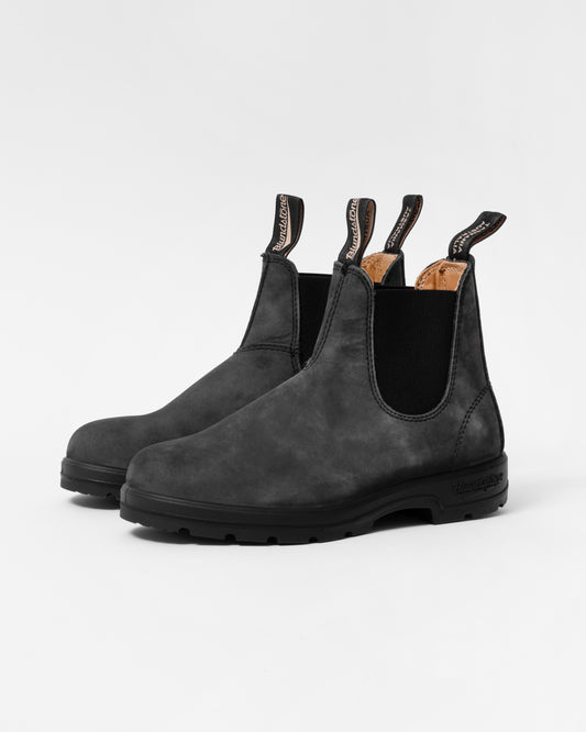 a pair of Blundstone 587 Classic Unisex Boots