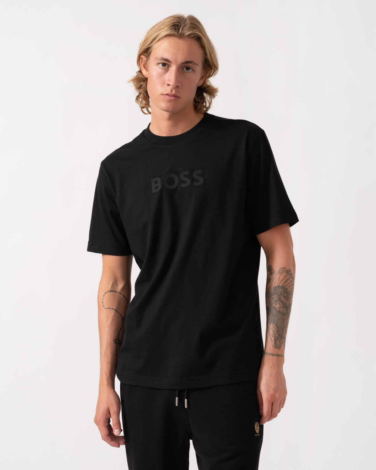 Front of the BOSS Green Mens Relaxed-fit T-Shirt in stretch cotton with tonal logo - Black 001