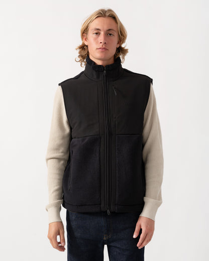 Front of the BOSS Green Sveedy Mens Contrast-panel teddy fleece gilet with logo  - Black 001