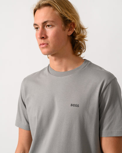 close up of a model wearing a BOSS Green Tee Mens Stretch Cotton T-Shirt with Contrast Logo in Open Grey 063
