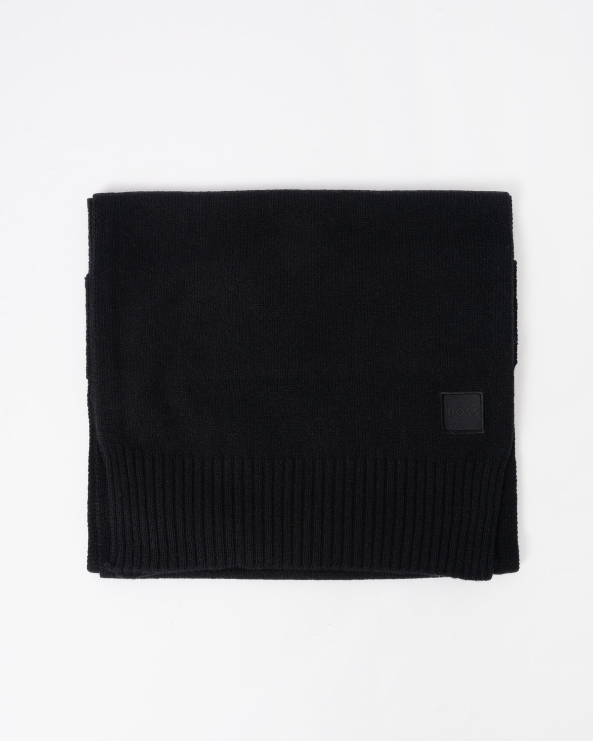 Flat lay 2 of the BOSS Orange Akaio R Mens plain-knit scarf with woven logo badge - Black 001