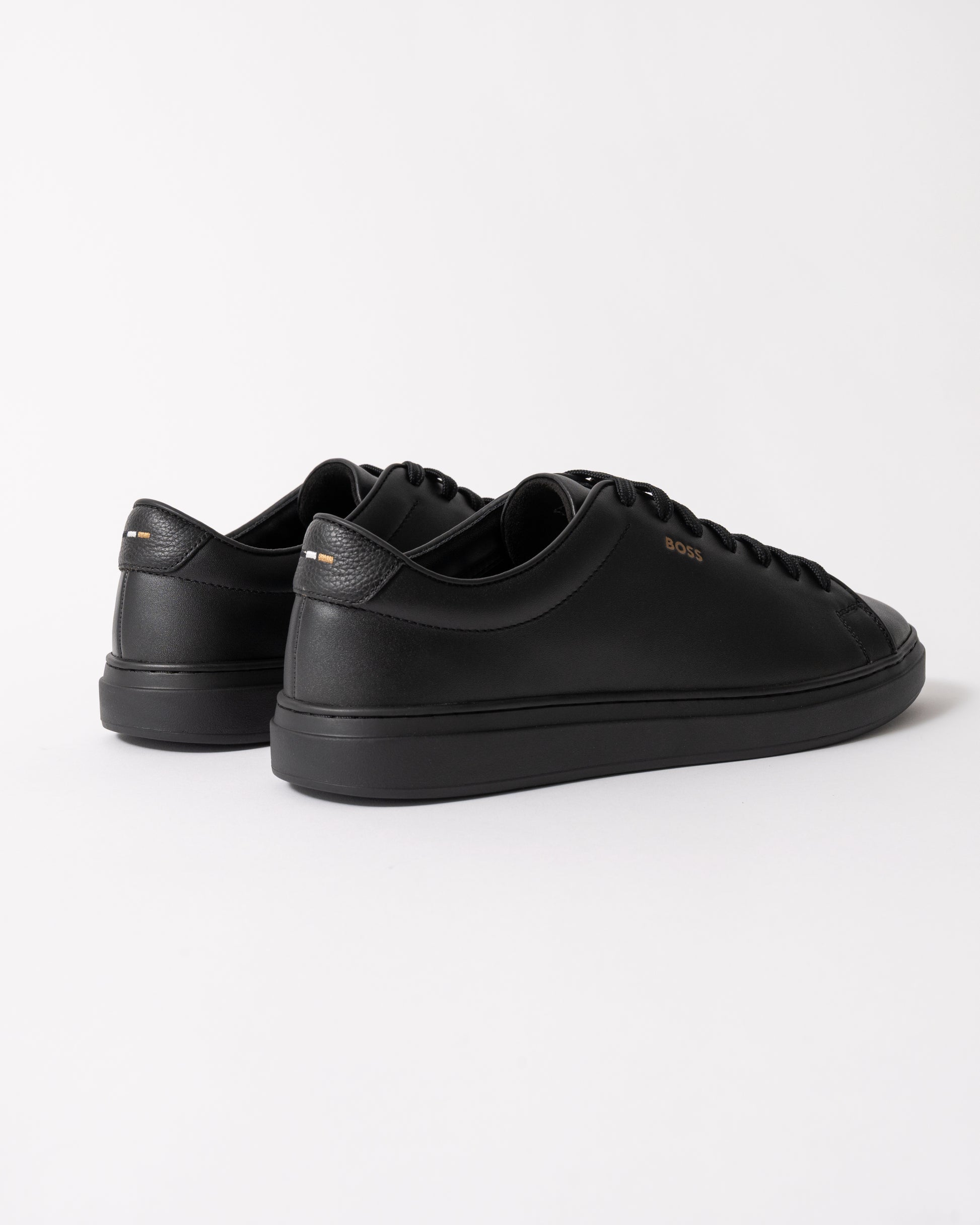 back view of BOSS Orange Kieran_Tenn_butb Mens Trainers in Black 005
