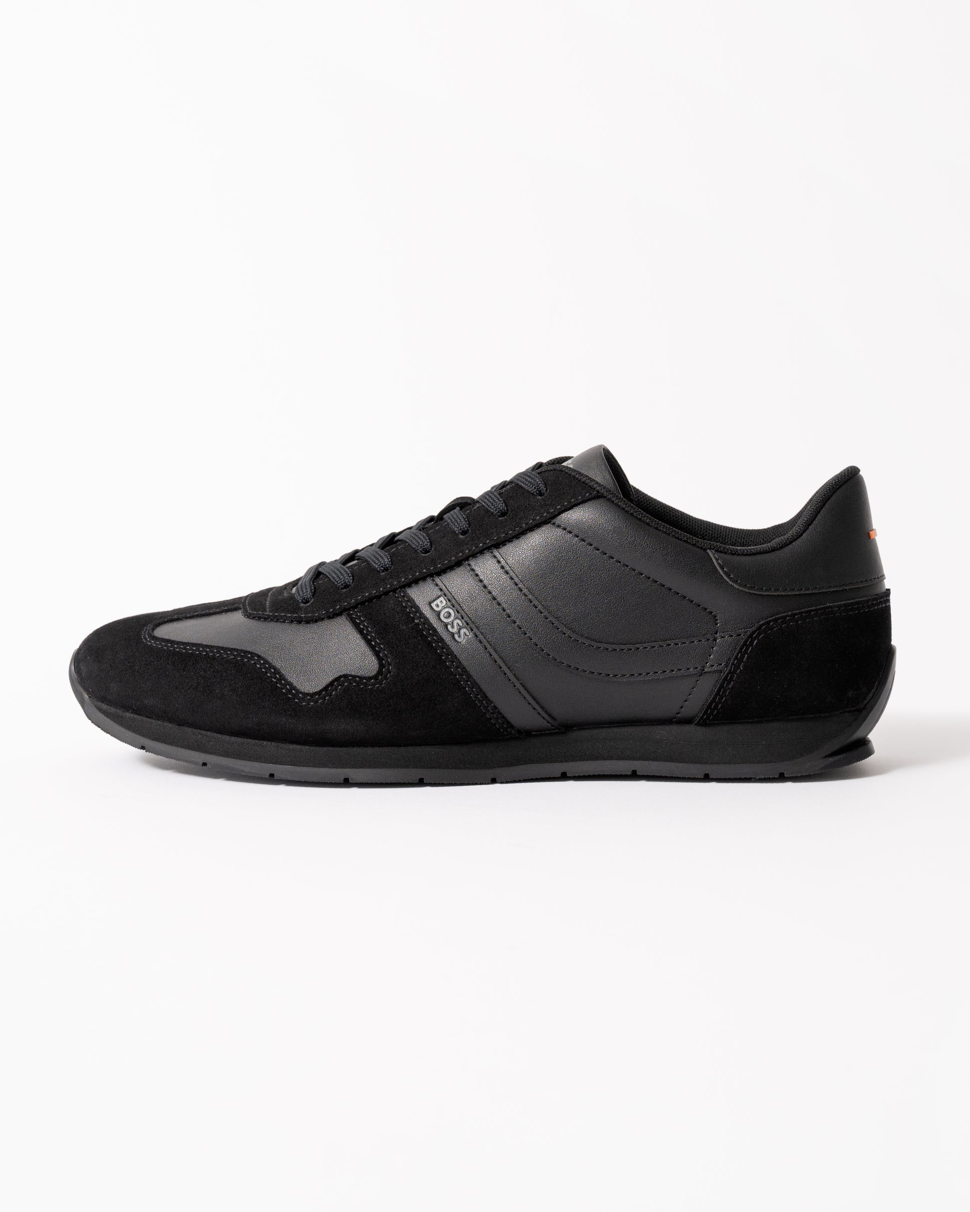 side view of BOSS Orange Levon Runn pumi Mens Trainers in Black 005