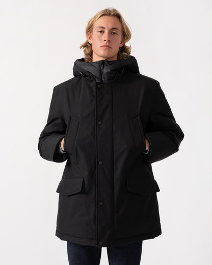 The BOSS Orange Osiass1 Mens Parka - Black 001 zipped zip on a model