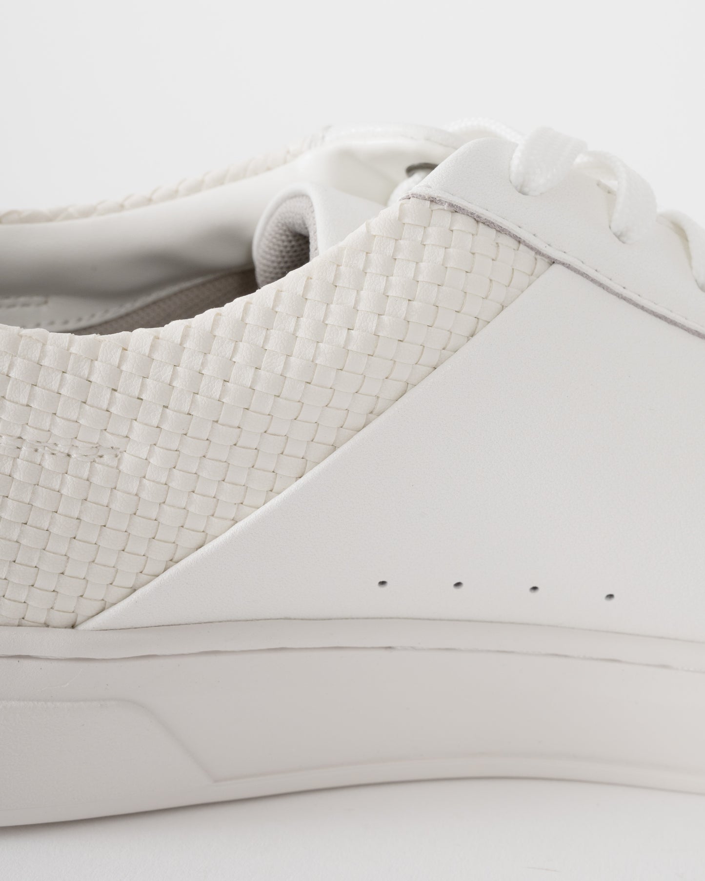 BOSS Orange Kieran Tenn Lwvpu Mens Trainers - White 100 | CHO | Designer Mens Trainers