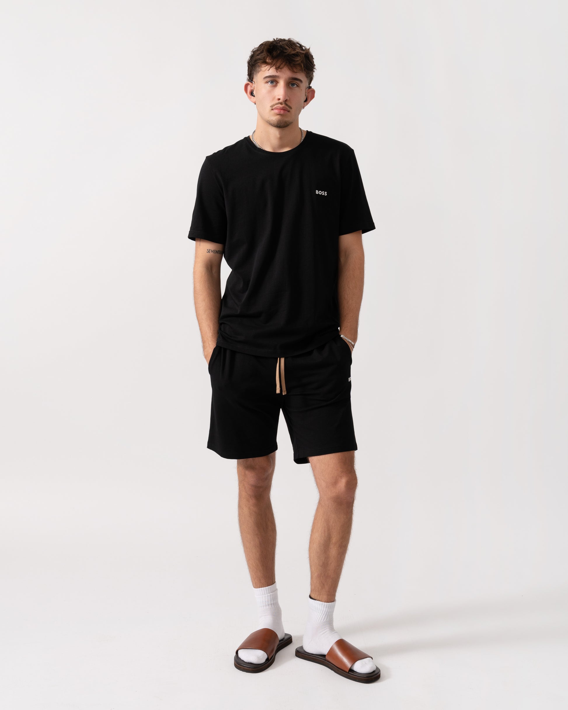 BOSS Orange Mix & Match Mens Loungewear T-Shirt with Embroidered Logo - Black 001 full length