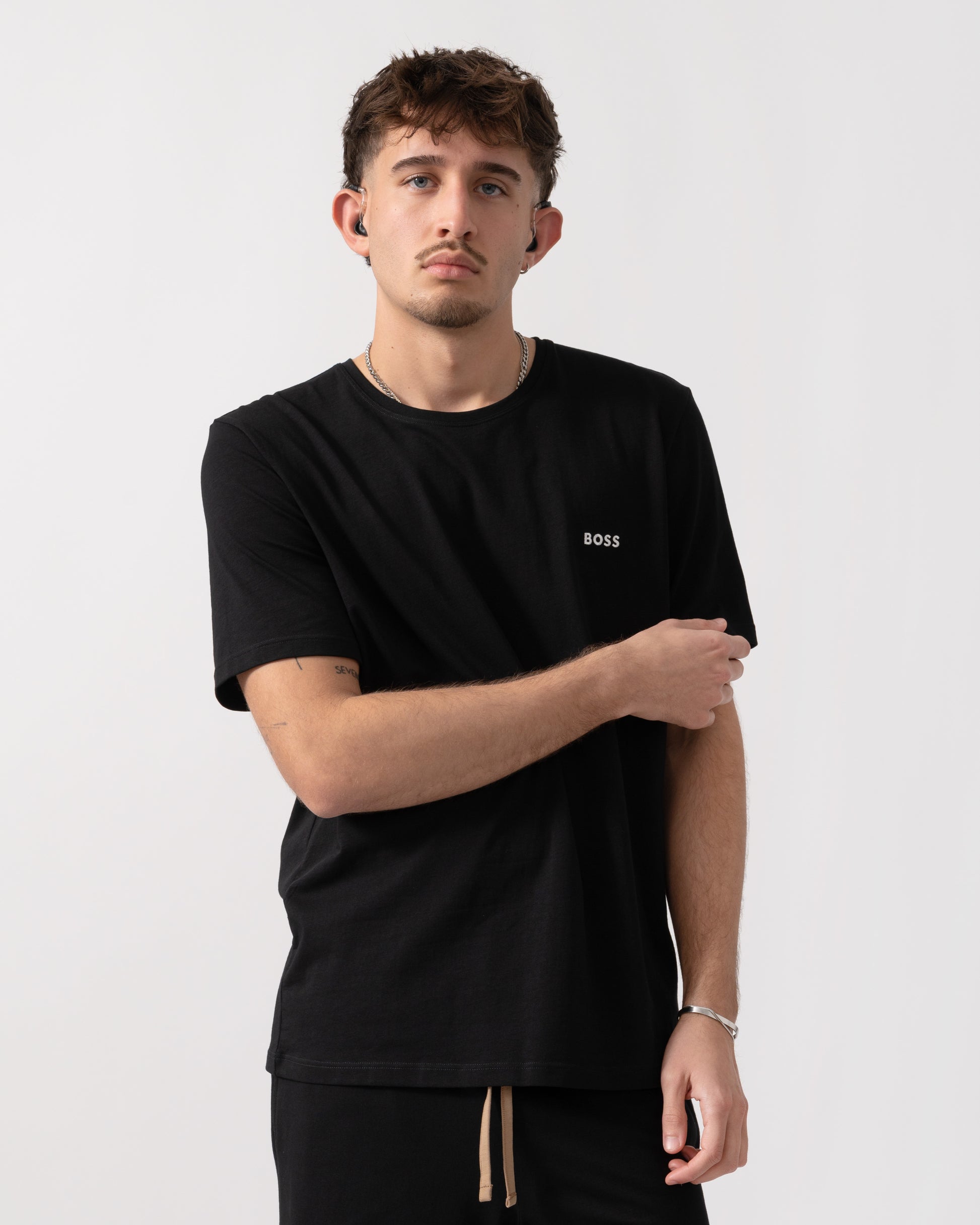 BOSS Orange Mix & Match Mens Loungewear T-Shirt with Embroidered Logo - Black 001 mid shot