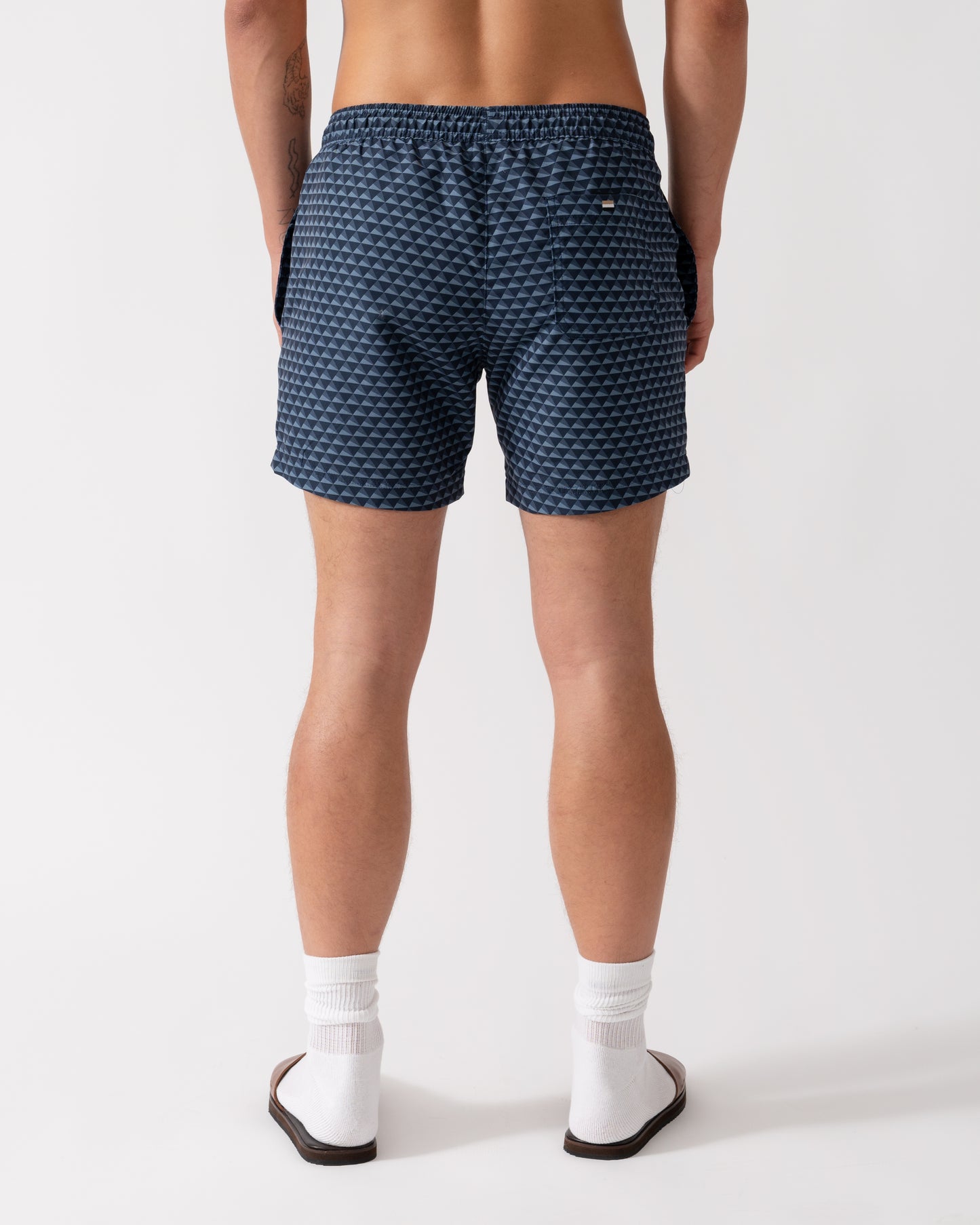 BOSS Orange Vibe Mens Logo-Label Swim Shorts with Seasonal Pattern - Navy 414