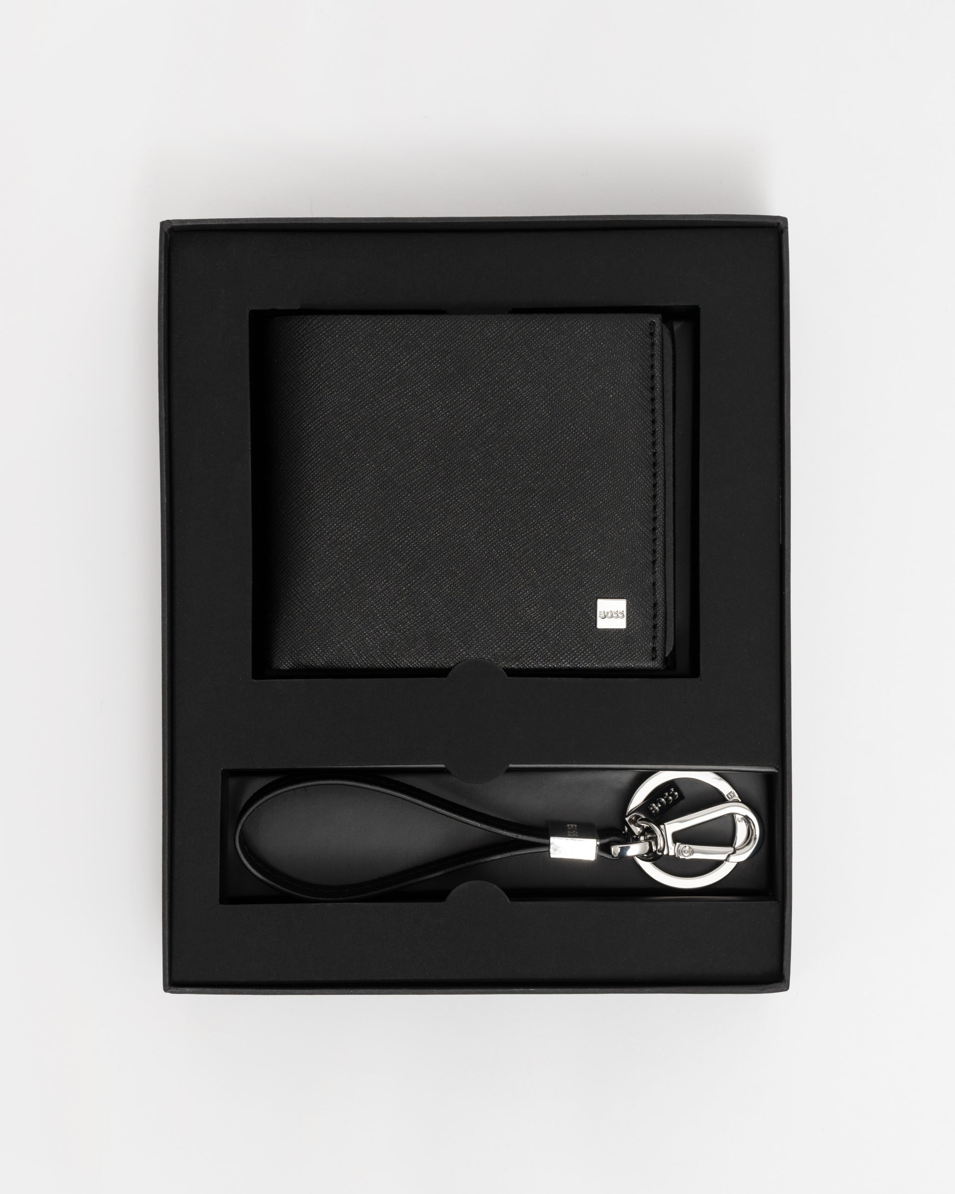 BOSS Orange Wallet and Keyring Gift Set in packaging