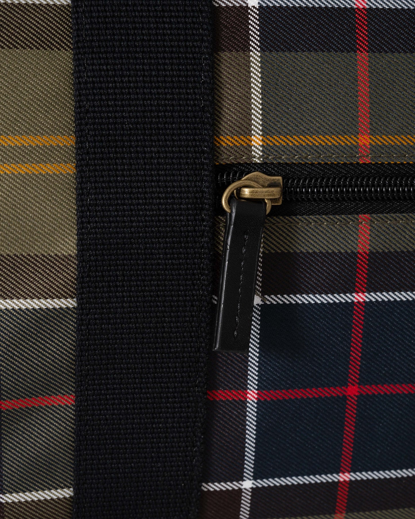 Barbour Torridon Unisex Tartan Holdall - Classic Tartan/Black - CHO - Designer Unisex Duffel Bags
