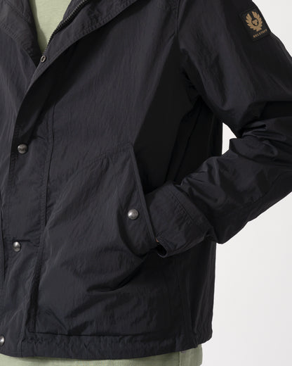 detail of a model wearing a Belstaff Mens Marsh Jacket in Black