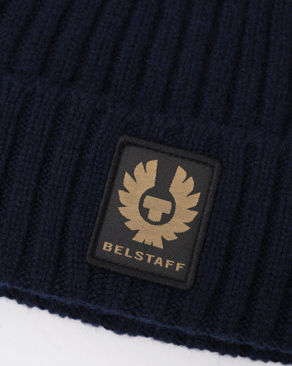 Belstaff Watch Beanie logo detail