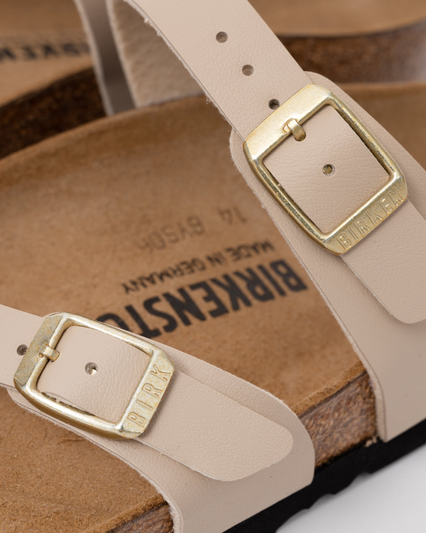 buckle detail of Birkenstock Mayari Birko Flor Womens Sandals in Sandcastle