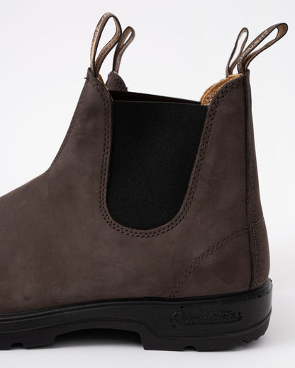 side detail Blundstone 2345 Classic Unisex Boot in Brown Nubuck