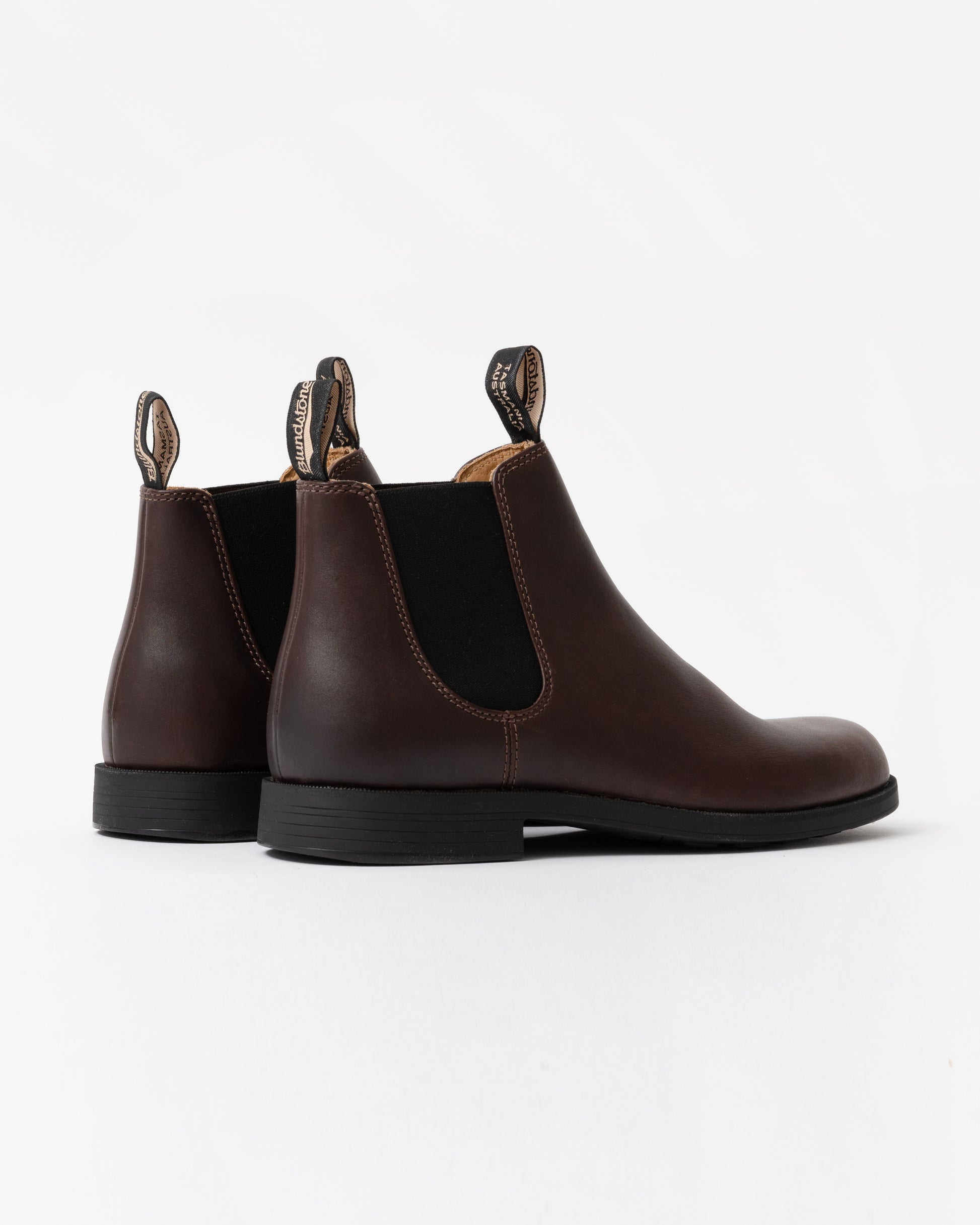 Blundstone 1900 Dress Unisex Boot back
