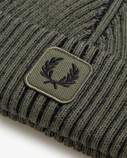 Fred Perry Mens Cotton Ribbed Beanie - Laurel Wreath Green/Black Z50