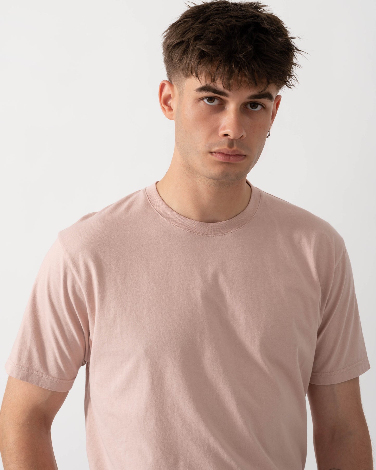 Colorful Standard Classic Organic T-Shirt - Faded Pink close up