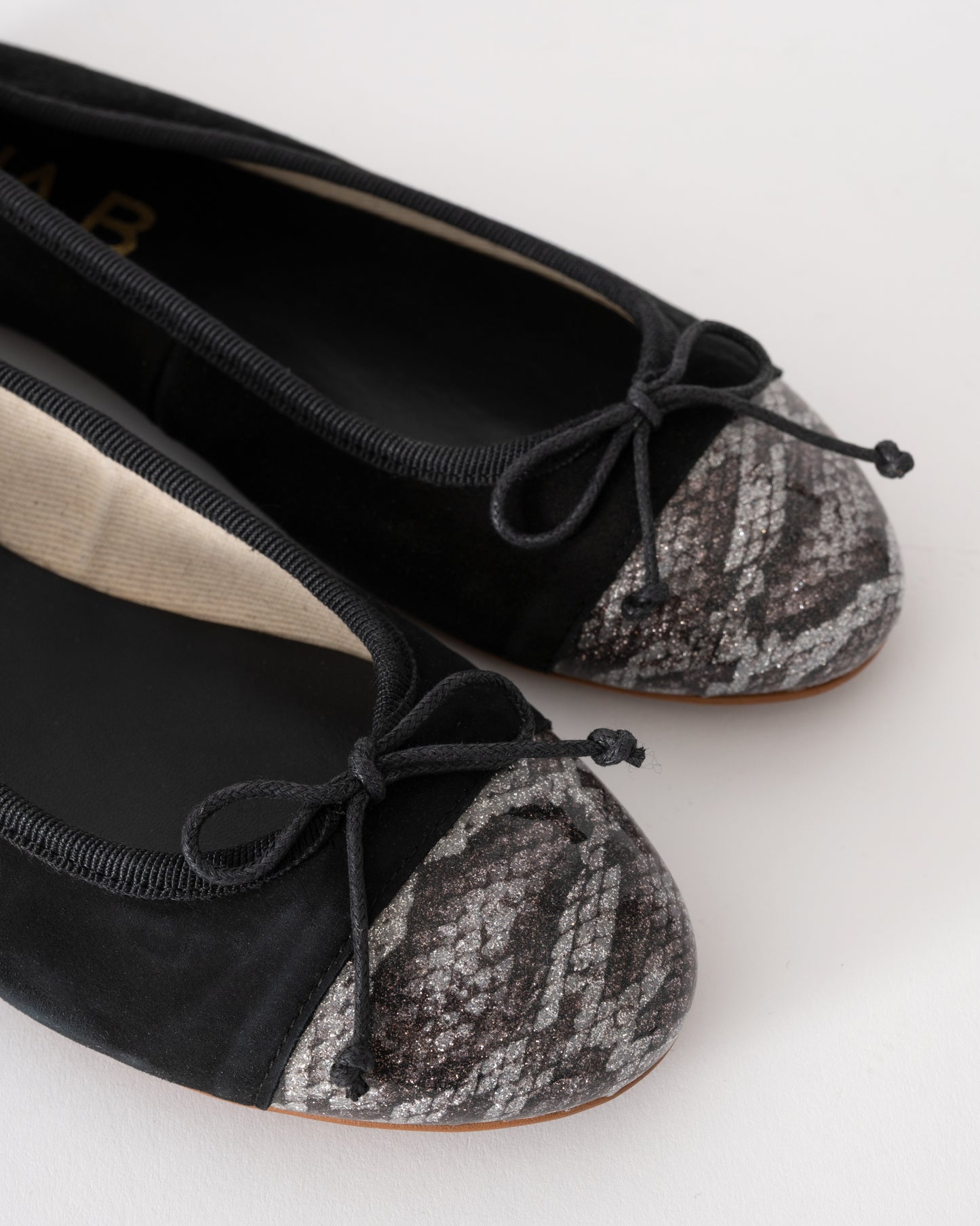 Elia B Sandra Sparkle Womens Pump | CHO | Designer Womens Shoes