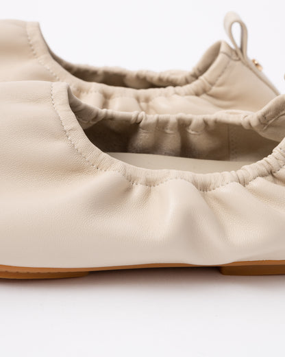 FitFlop Delicato Poise Leather Ballerina Shoes - Hazy Taupe E40