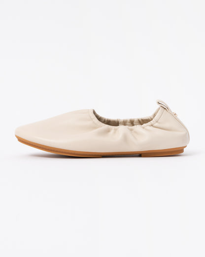 FitFlop Delicato Poise Leather Ballerina Shoes - Hazy Taupe E40
