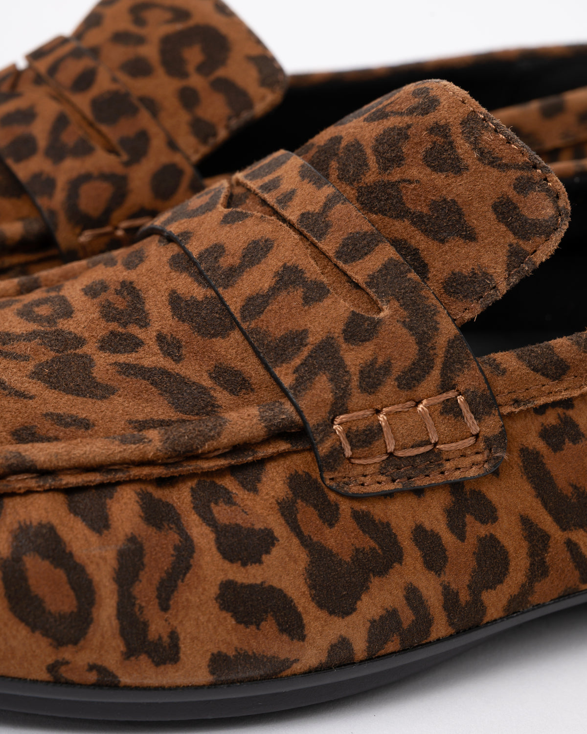 close up of FitFlop Delicato Womens Suede Leopard Loafers - Tan/Black E76
