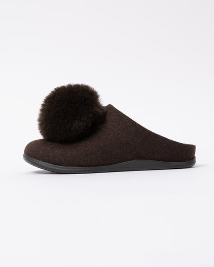 Side of the FitFlop IQ-Snug Womens Felt Pom Pom Slipper - Chocolate Brown 167