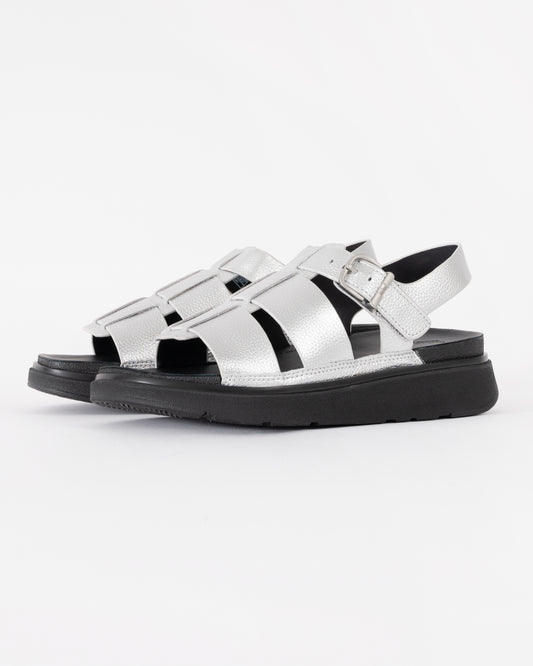 FitFlop Womens GEN-FF Tumbled-Leather Fisherman Sandals - Silver 011 | CHO | Designer Womens Sandals