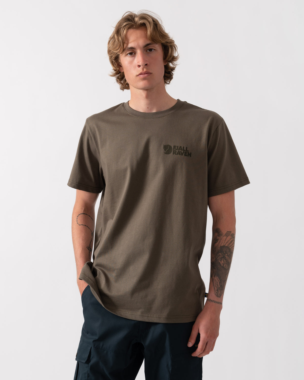 Fjallraven Heavy Classic Mens T - Shirt - Laurel Green 625 | CHO | Designer Mens Short Sleeve T - Shirts & Tops