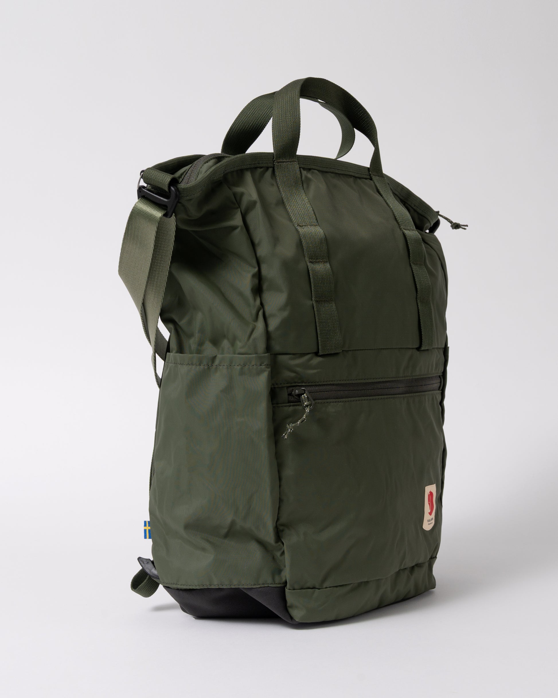 Side of Fjallraven High Coast Unisex Totepack in Mountain Green 623