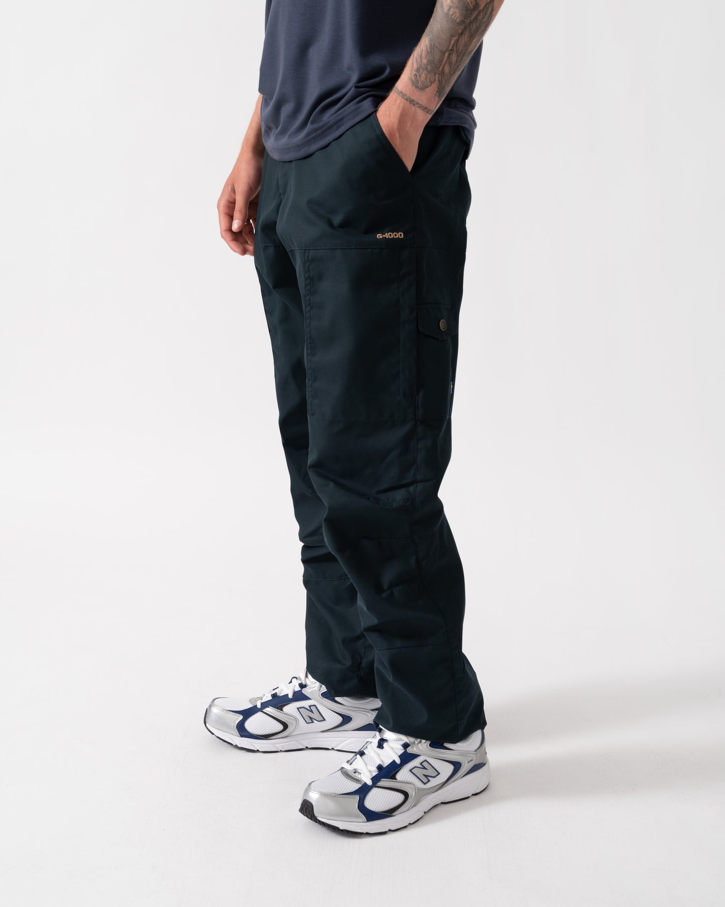 Fjallraven Karl Pro Mens Outdoor Trousers - Dark Navy 555 | CHO | Designer Mens Cargo Trousers