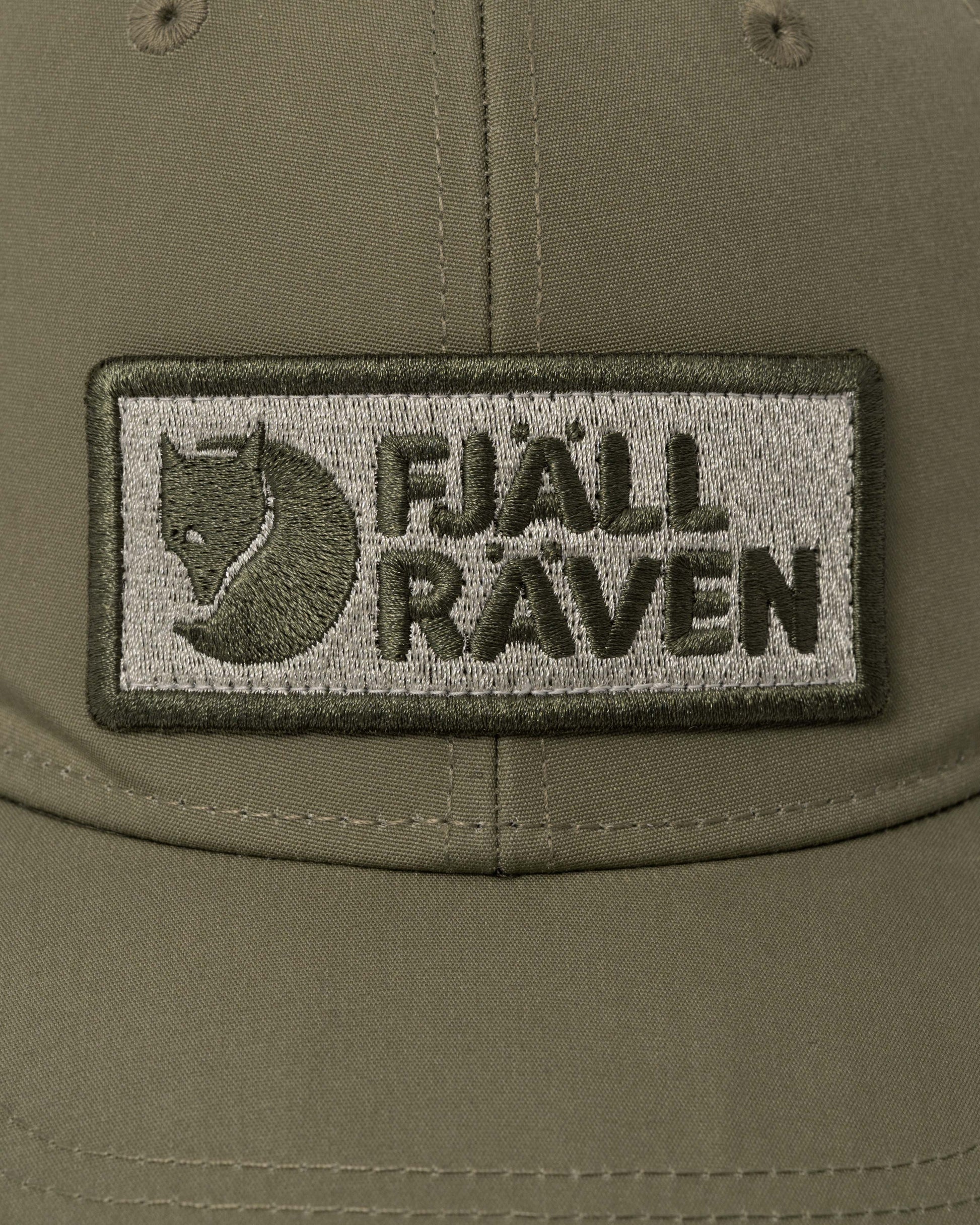 Fjallraven Langtradarkeps Unisex Cap in Green 620