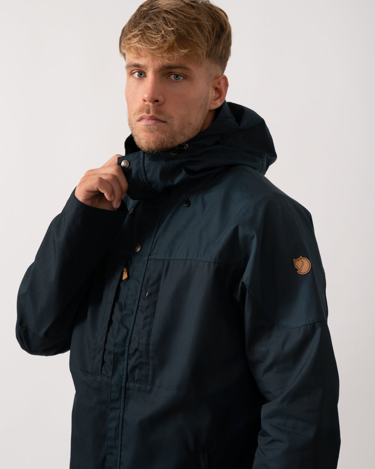 Fjallraven Skogso Mens Jacket - Dark Navy 555 - CHO - Designer Mens Light Jackets