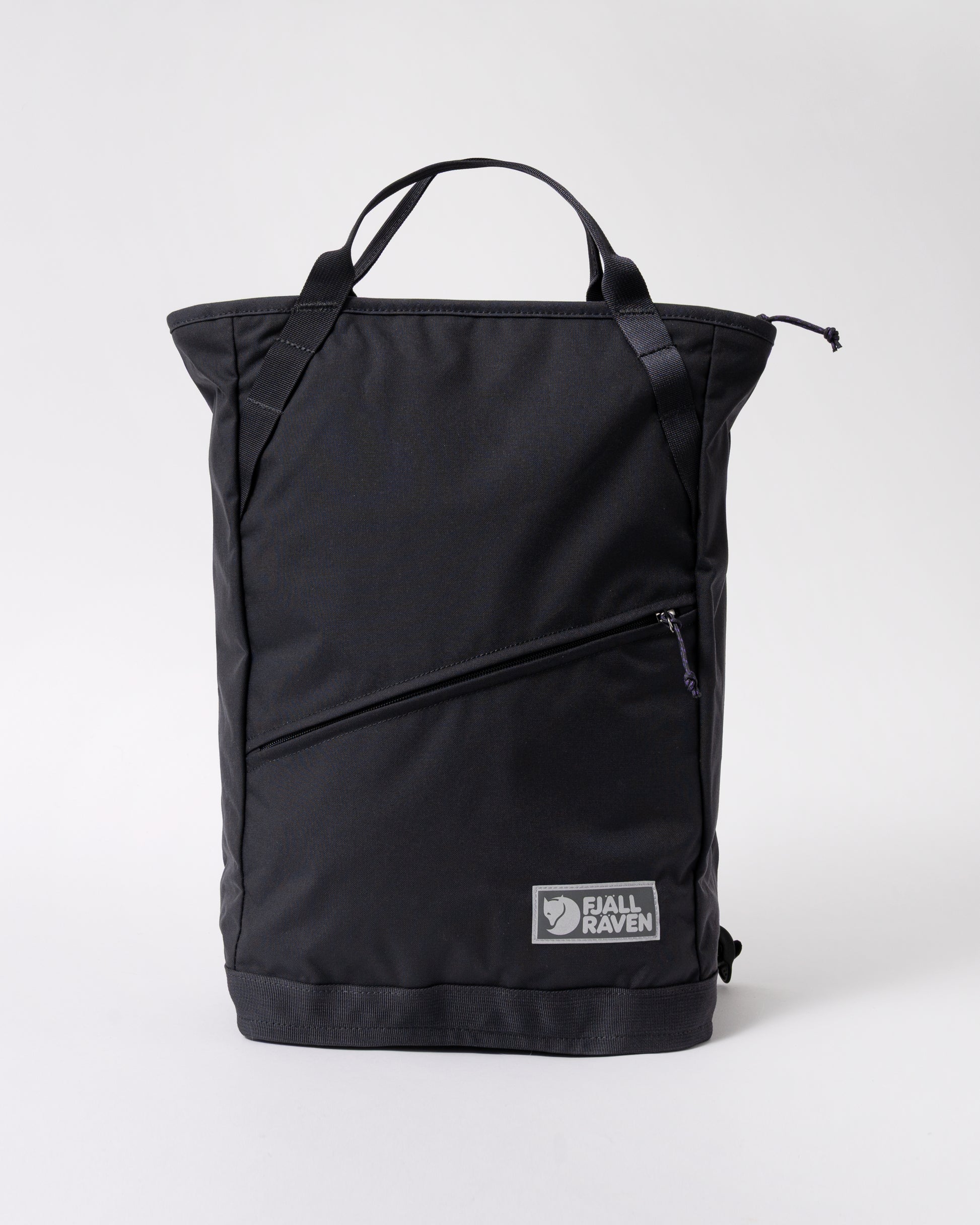 front of Fjallraven Vardag 22L Unisex Totepack in Coal Black 037