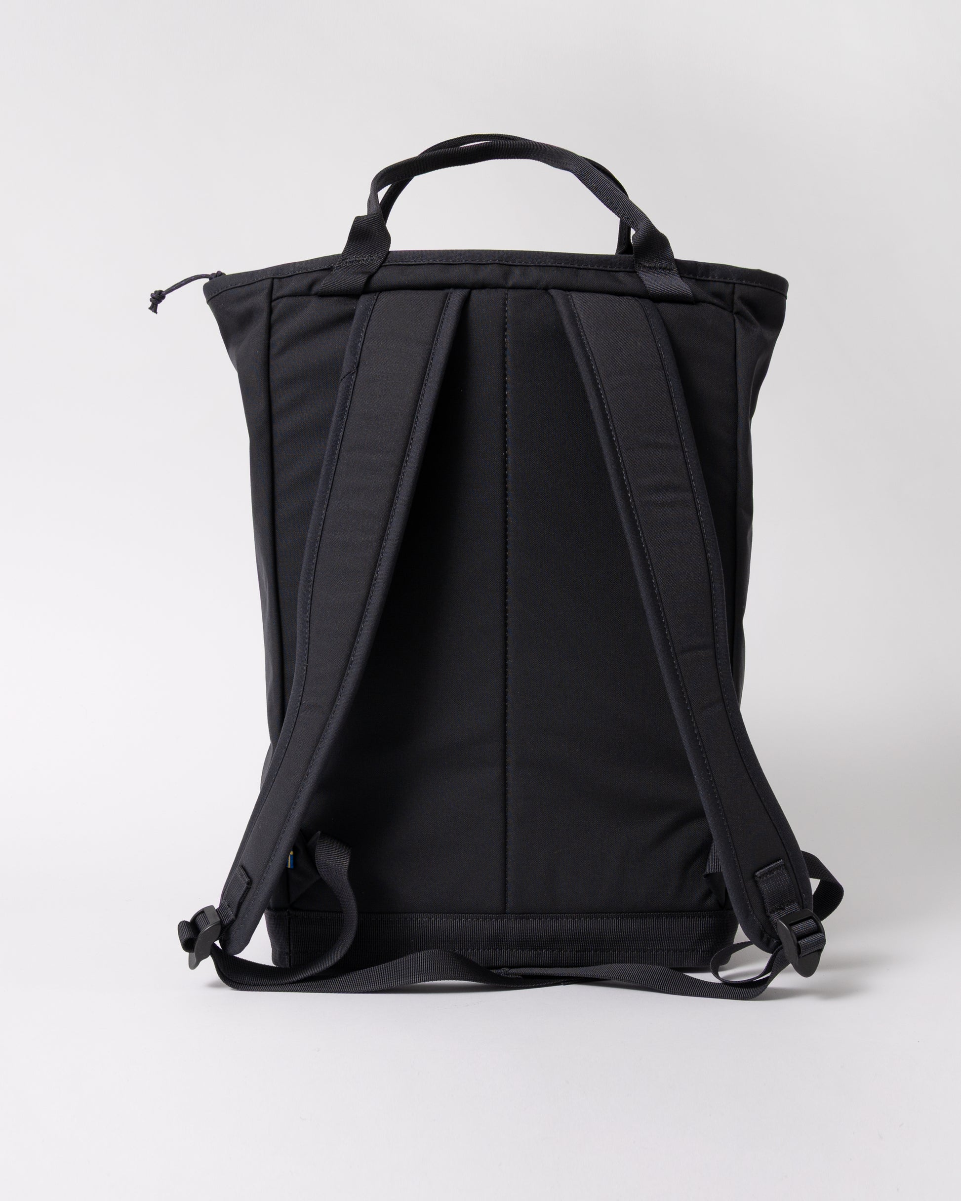 back of Fjallraven Vardag 22L Unisex Totepack in Coal Black 037