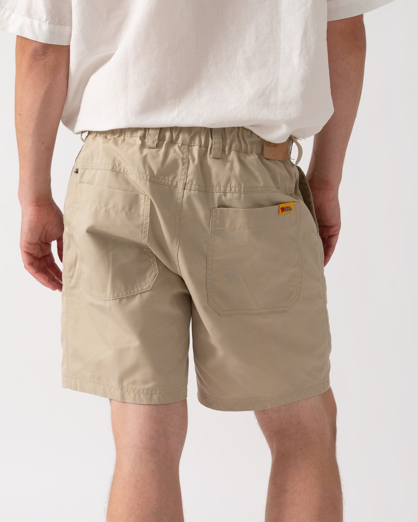 Fjallraven Vardag Relaxed Mens Shorts - Fossil 118