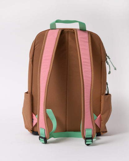 back of a Fjallraven Vardag Unisex Backpack 17 in Poppy Pink and Khaki Dust 