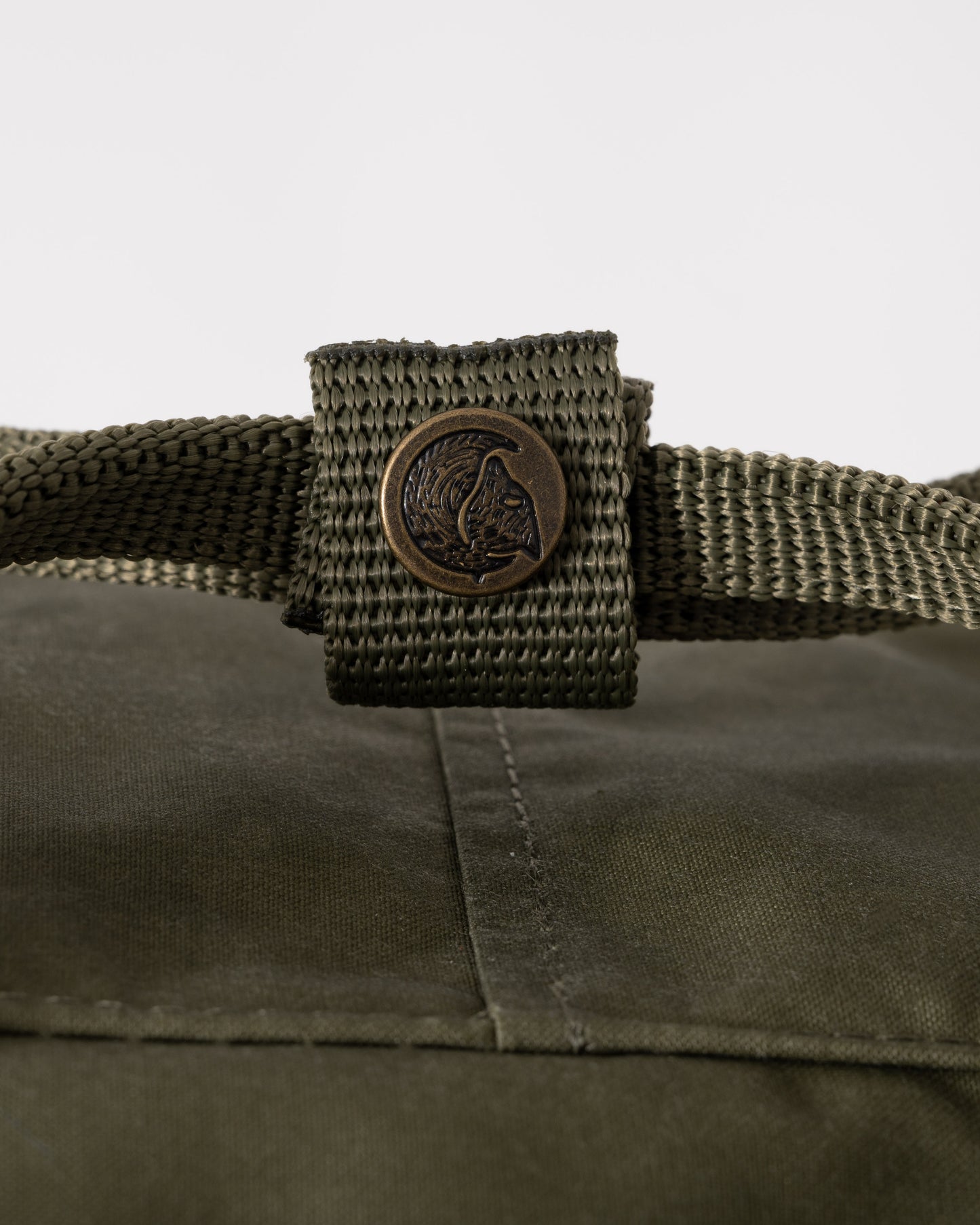 Fjallraven Kanken Classic Unisex Backpack - Green 620