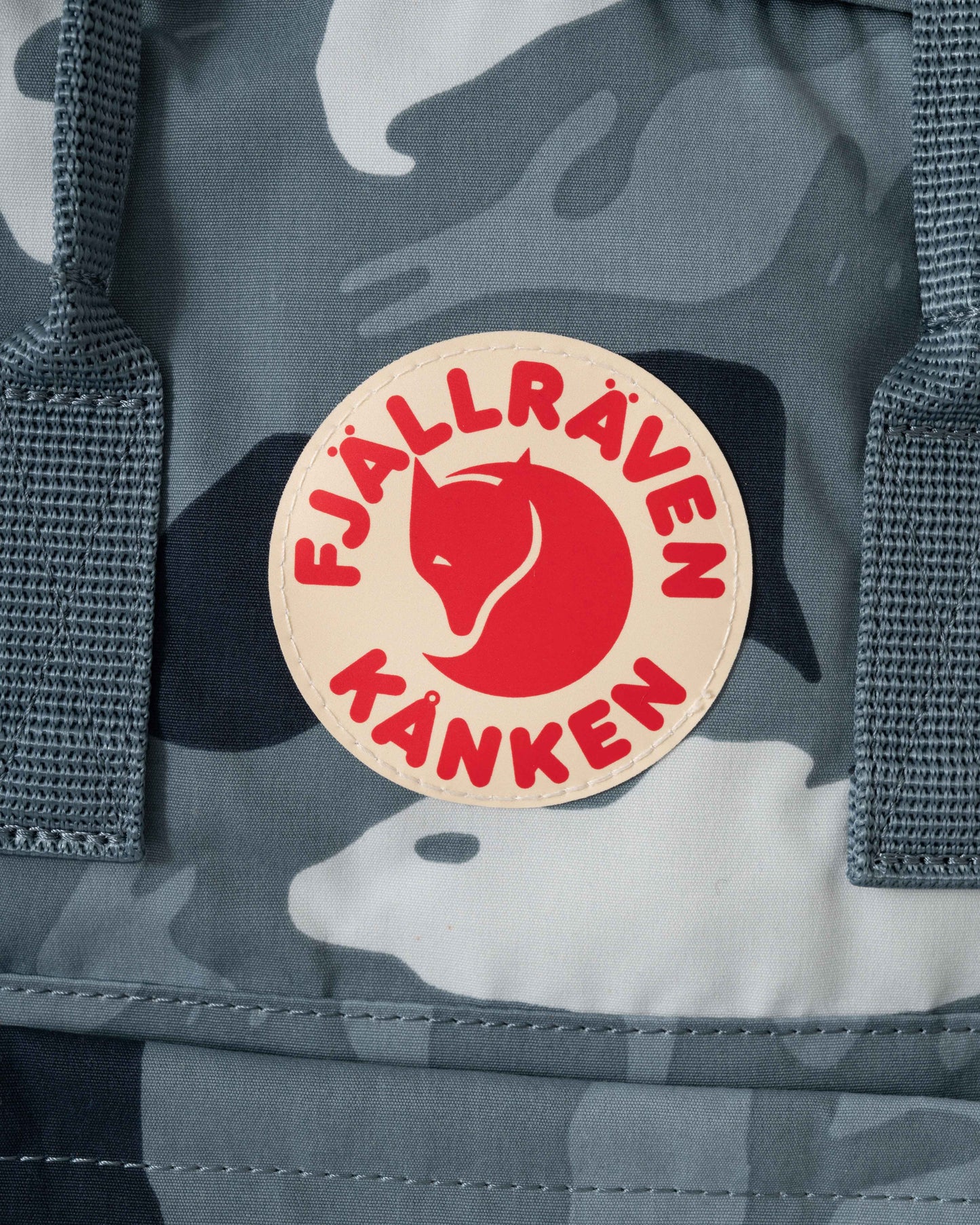 Fjallraven Kanken Graphics Unisex Backpack - Nimbus Blue/Hidden Animals 577-986