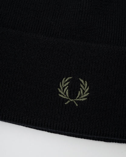 Fred Perry Mens Classic Beanie - Black/Laurel Wreath Green W90 - CHO - Designer Mens,Beanies
