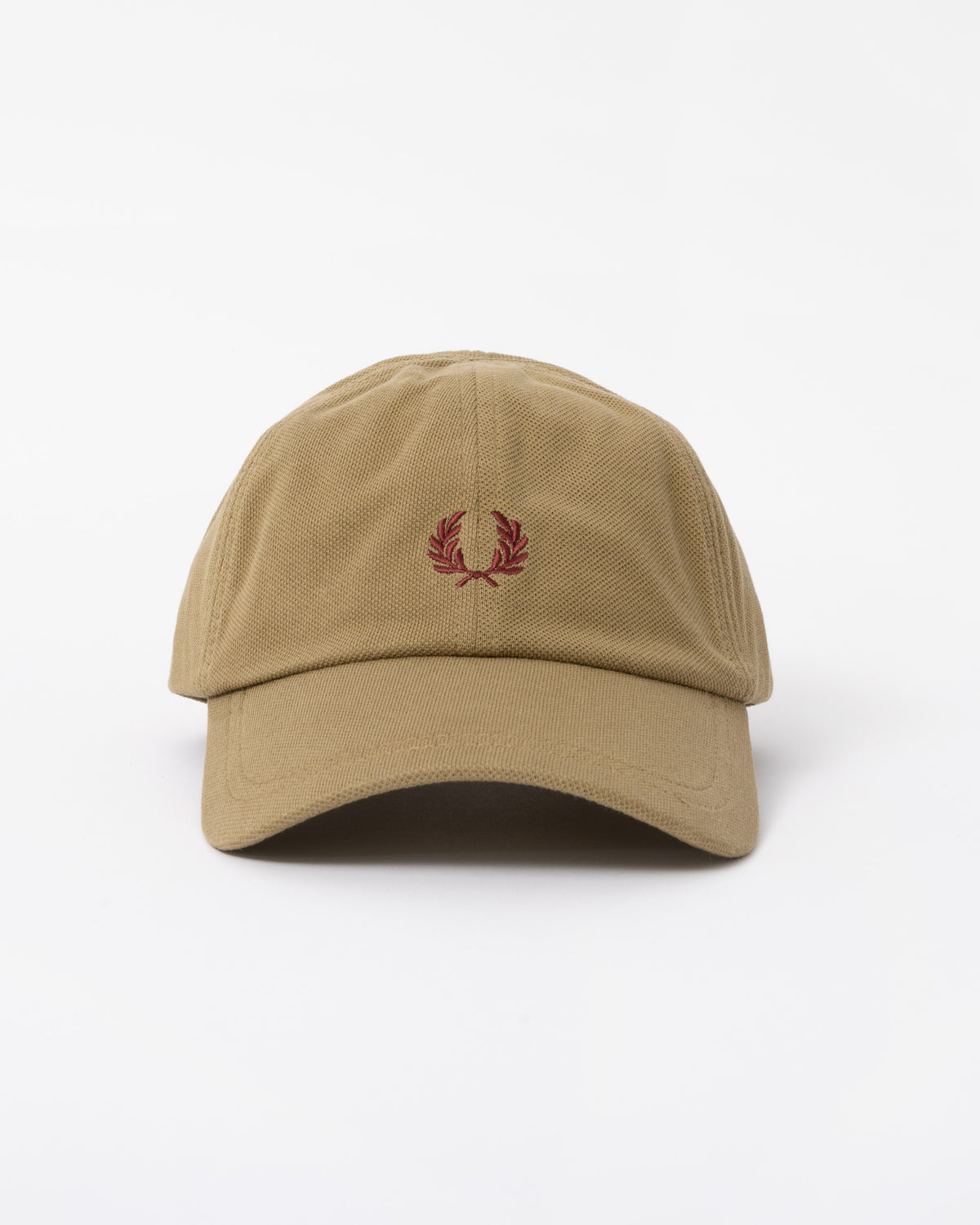Front of the Fred Perry Mens Pique Classic Cap - Bronze/Oxblood 62D