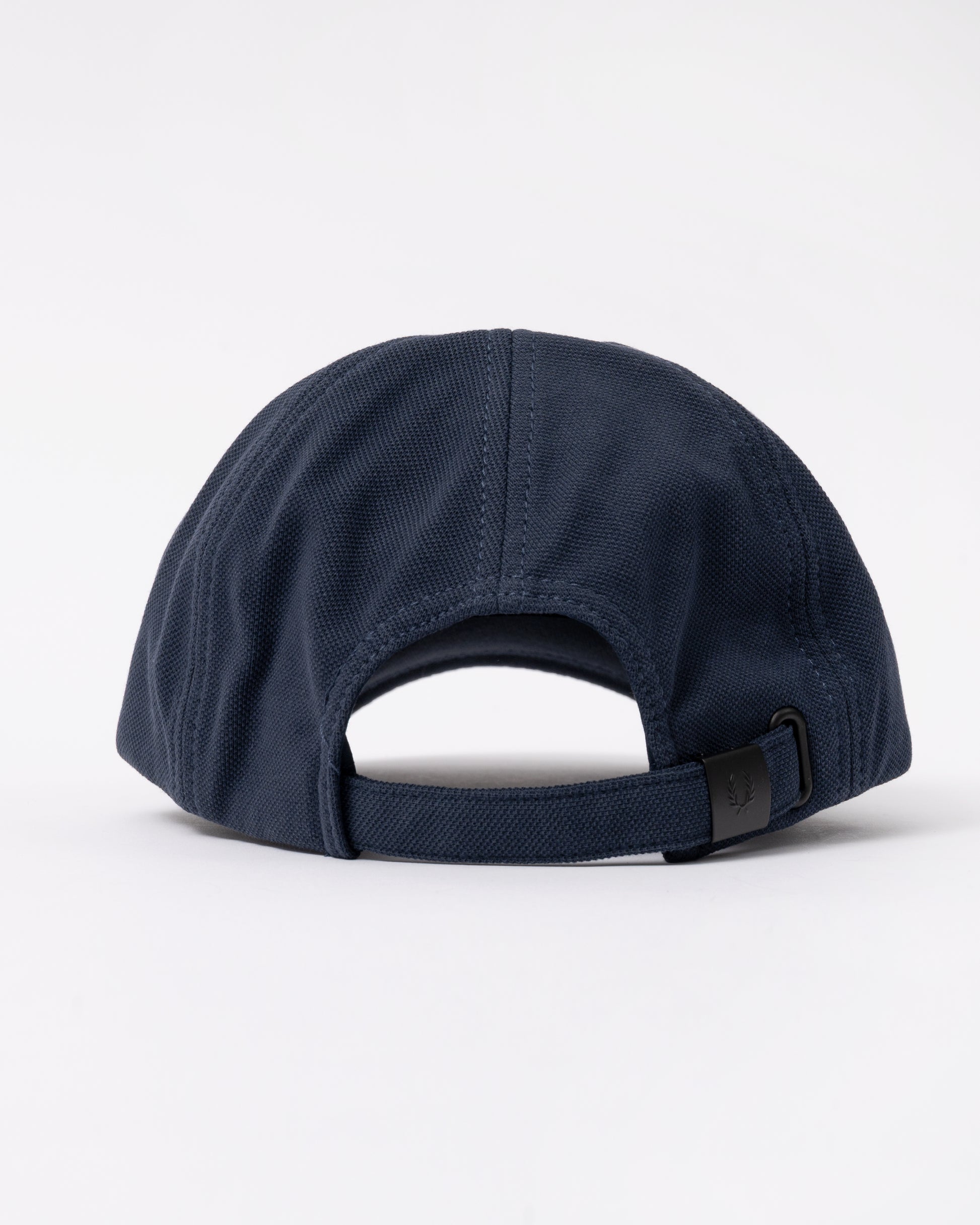 back of a Fred Perry Mens Pique Classic Cap in Dark Airforce and Seagrass 90C