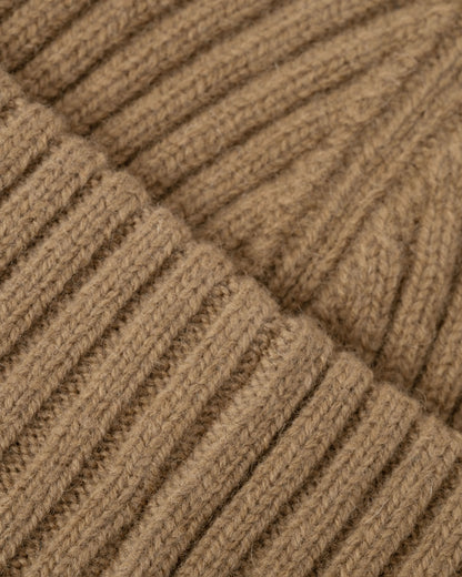 Fabric of the Fred Perry Mens Ribbed Wool Beanie - Bronze 31C