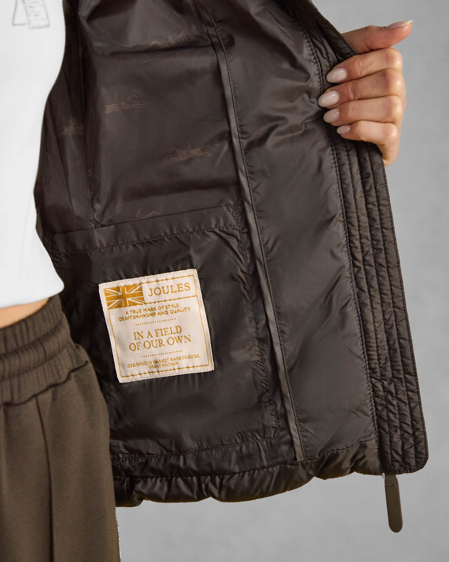 Joules Paddock Womens Showerproof Padded Jacket - Brown, lining detail